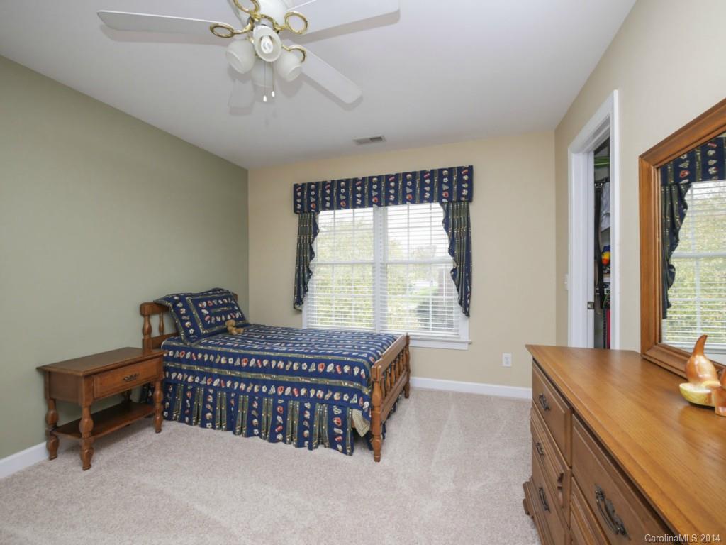 Hunter Oaks - Residential