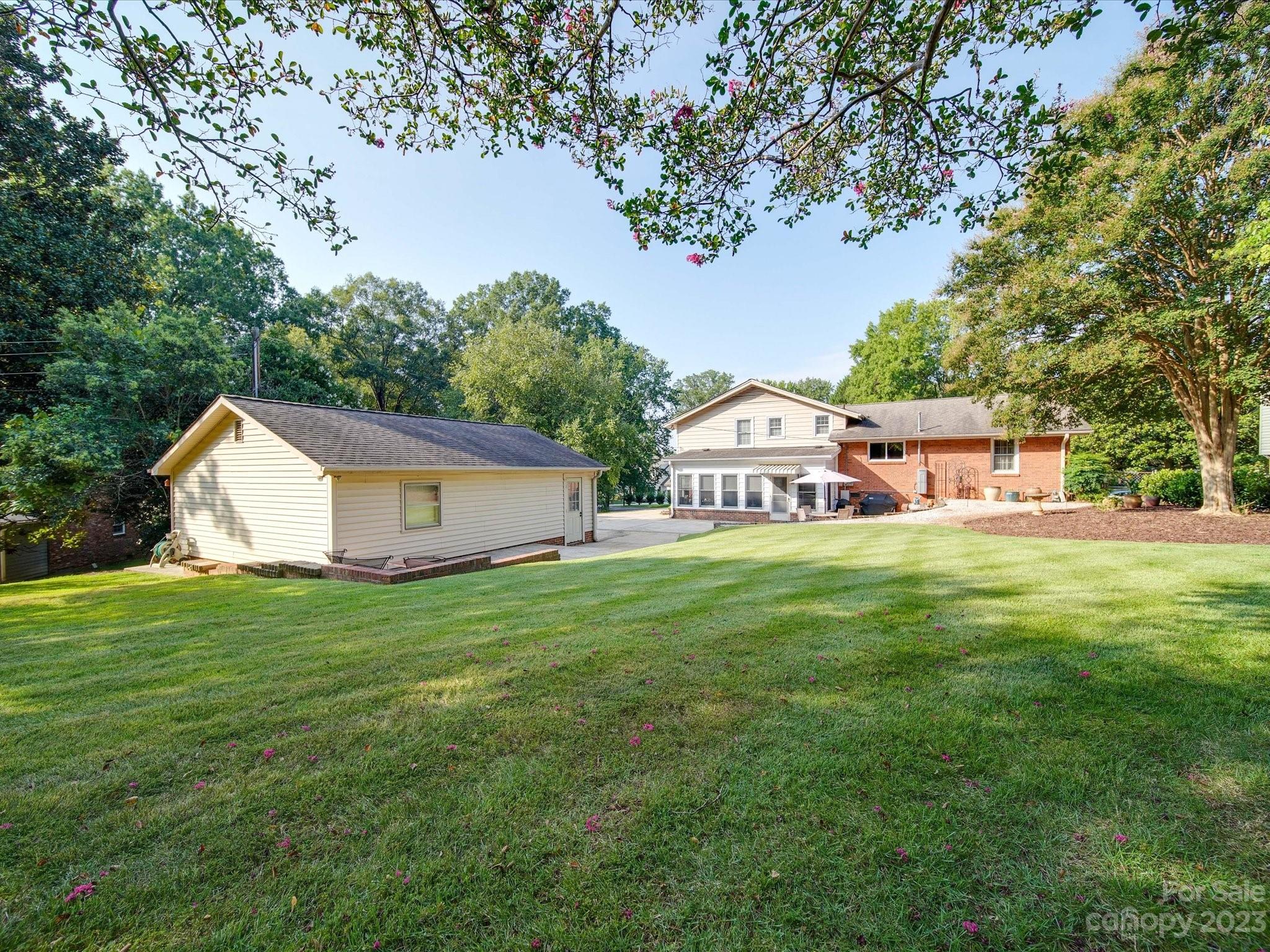 Ashbrook - Residential