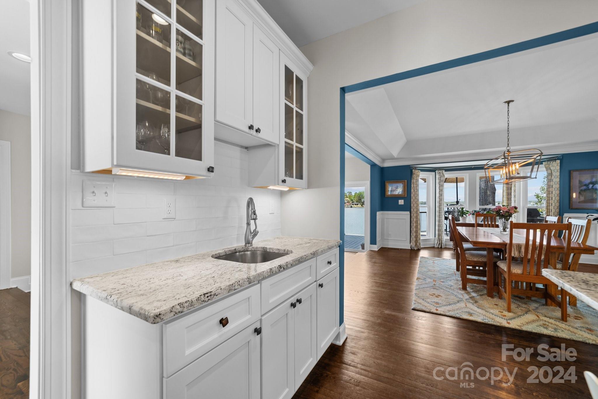 100 Norman Place - Residential