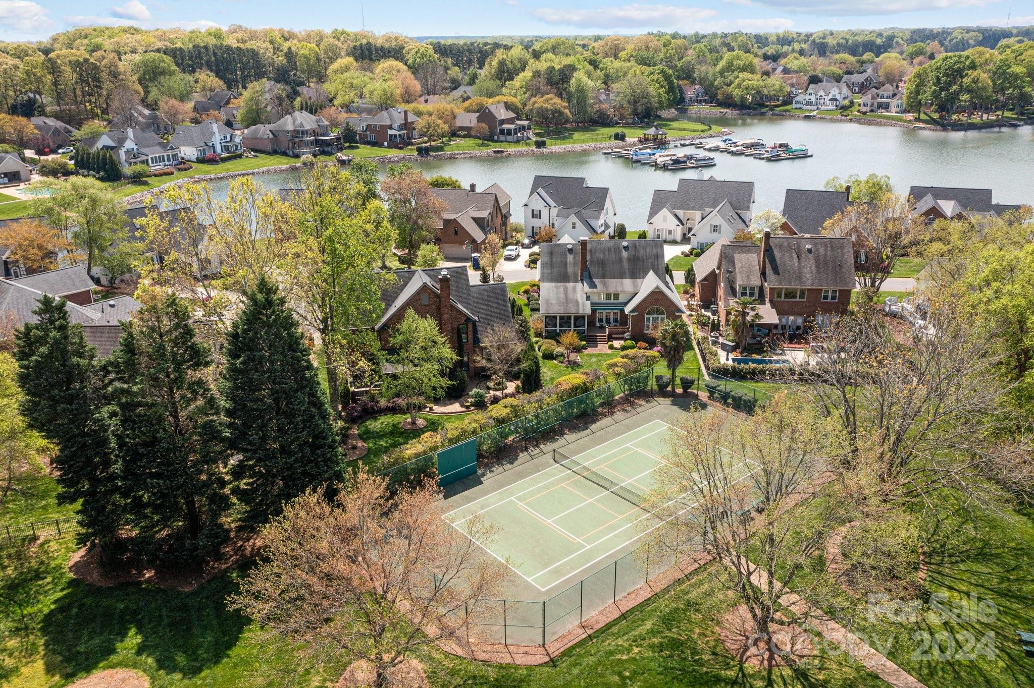 100 Norman Place - Residential