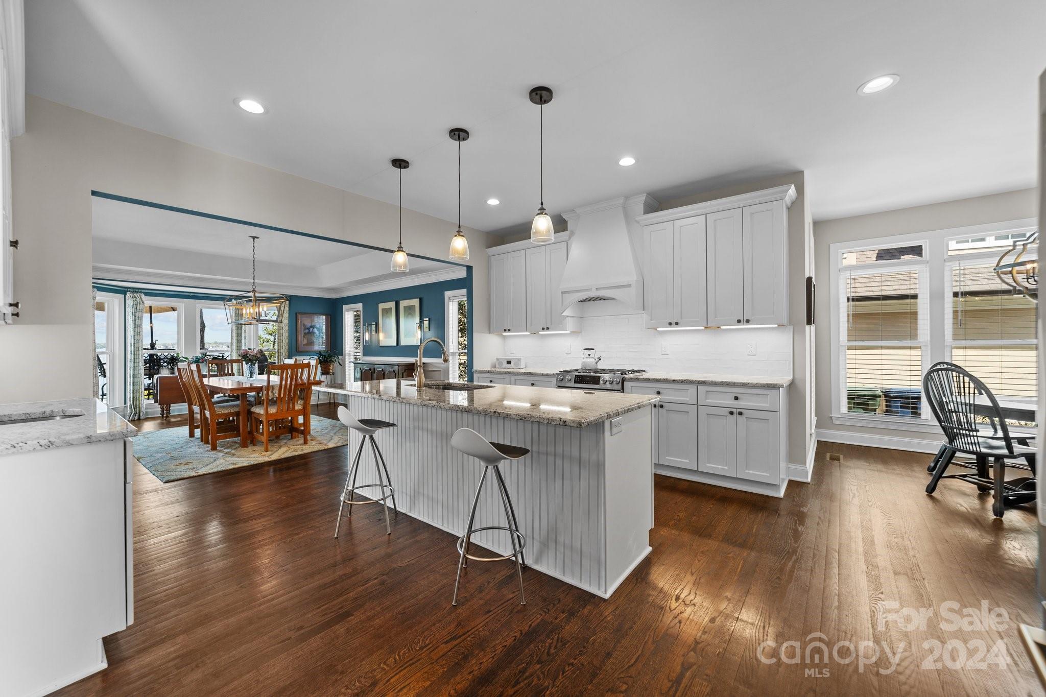 100 Norman Place - Residential