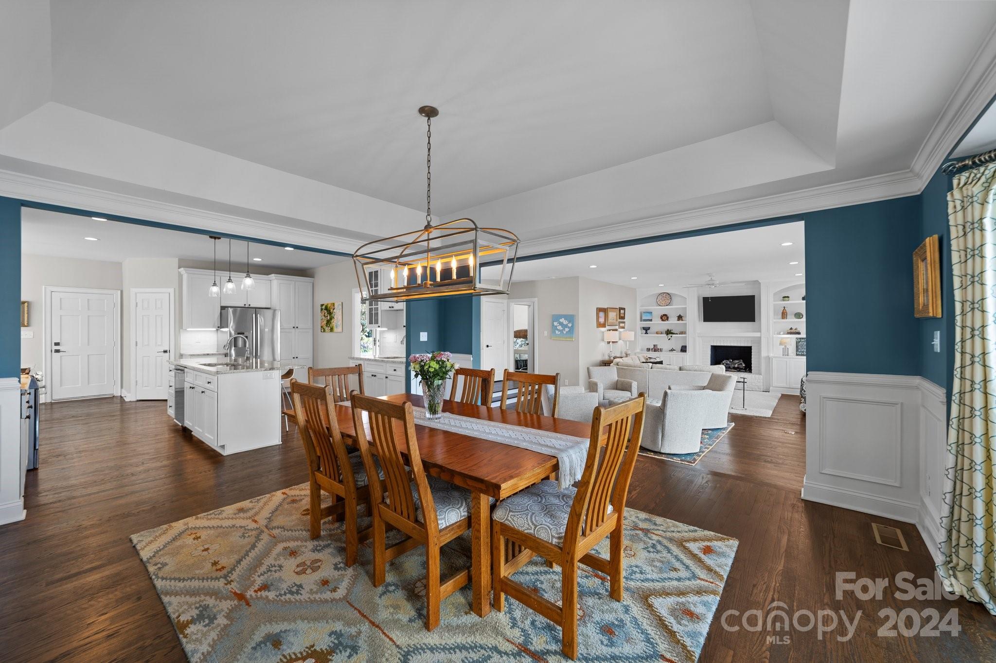 100 Norman Place - Residential