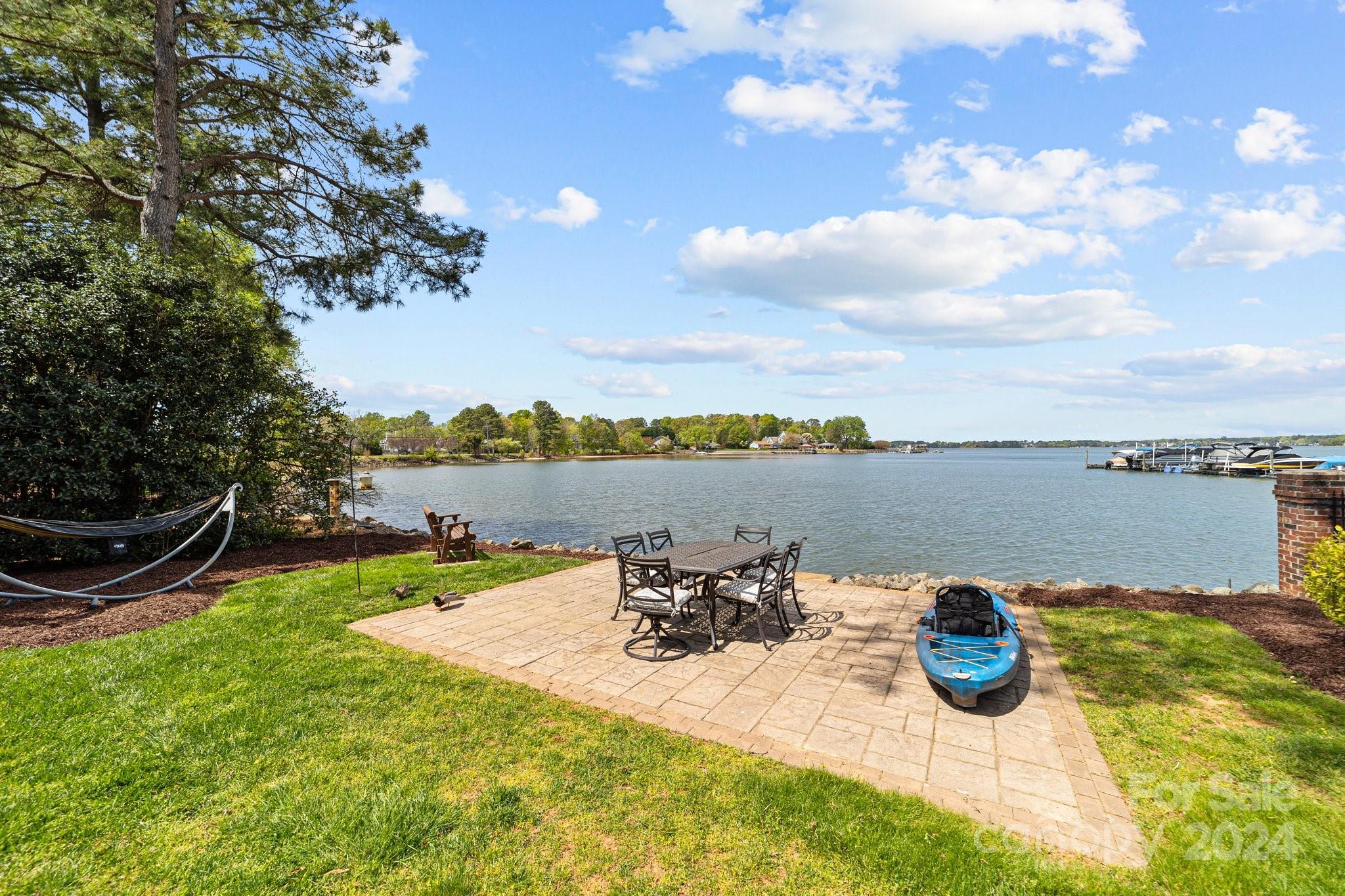 100 Norman Place - Residential