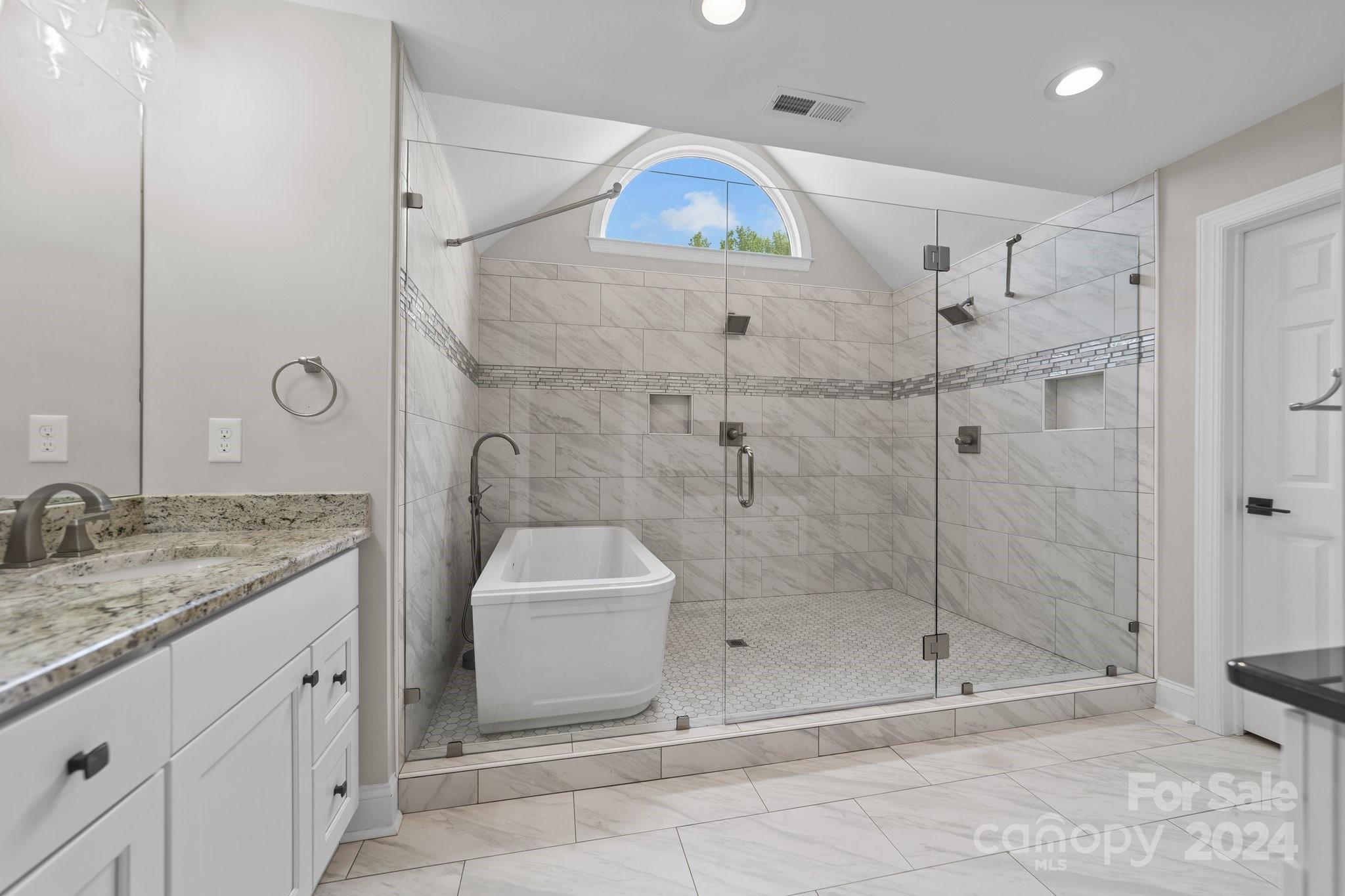 100 Norman Place - Residential