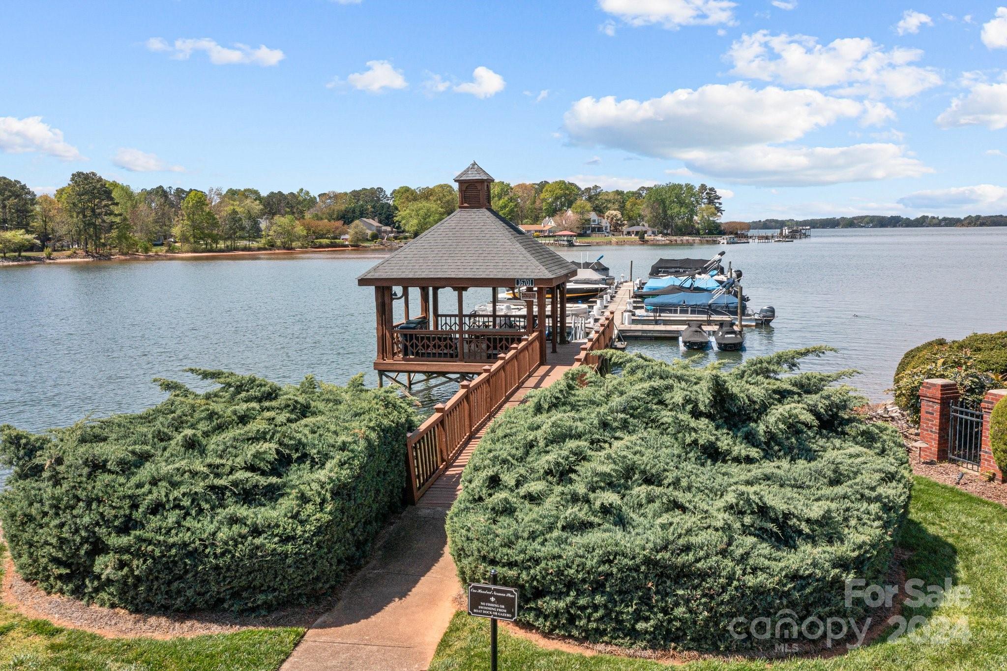 100 Norman Place - Residential