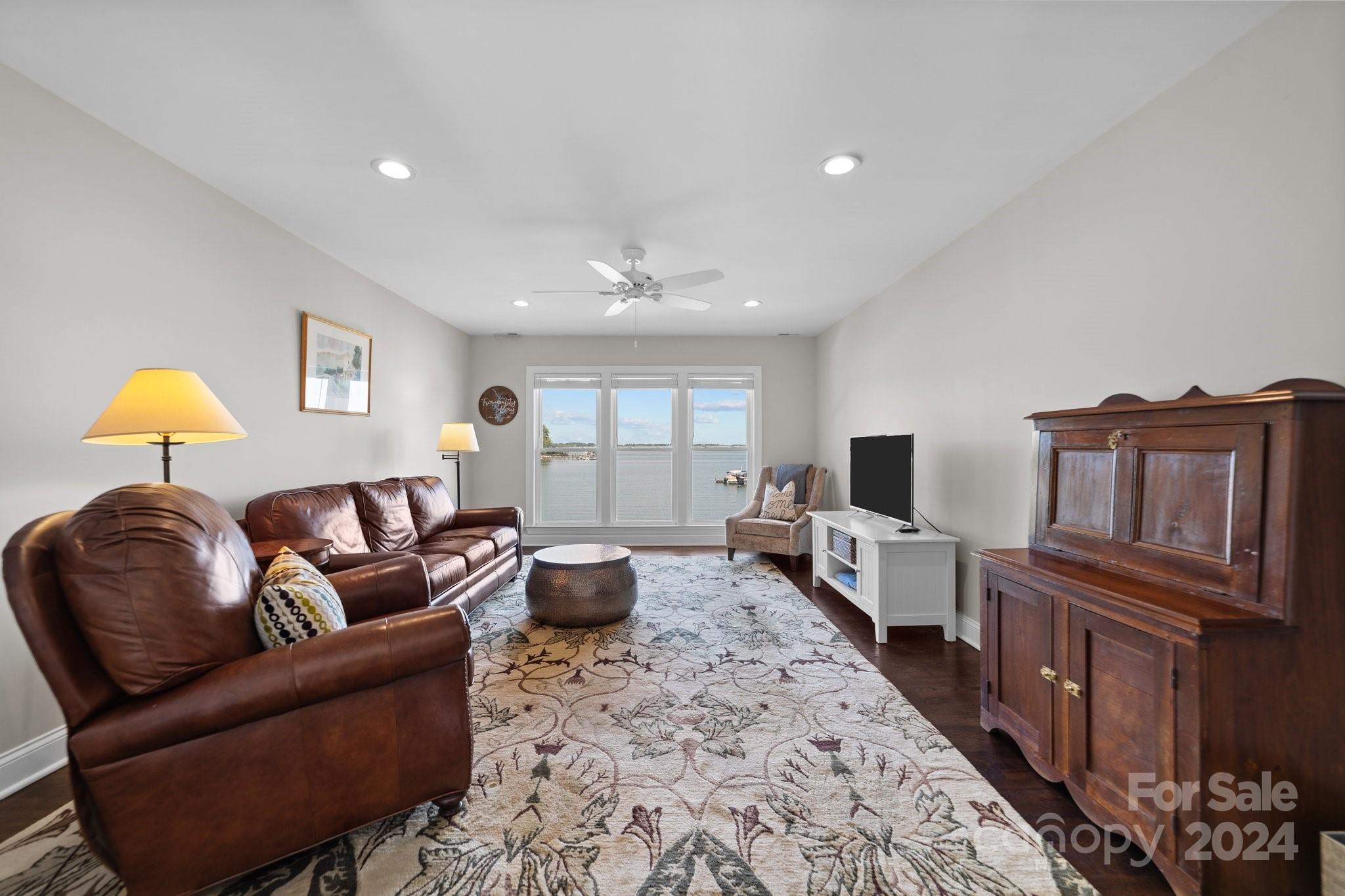 100 Norman Place - Residential