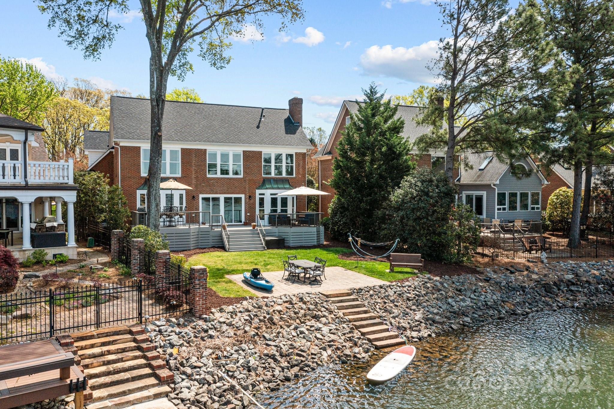 100 Norman Place - Residential