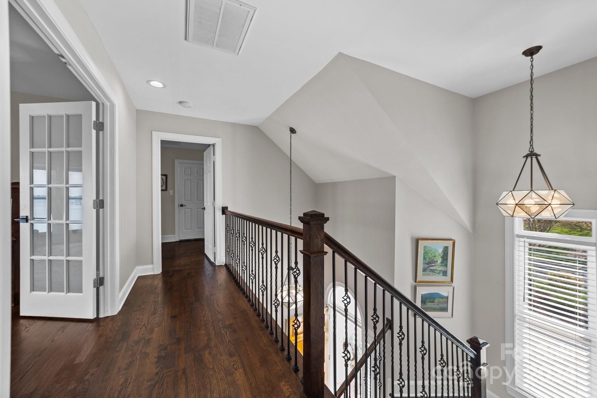 100 Norman Place - Residential