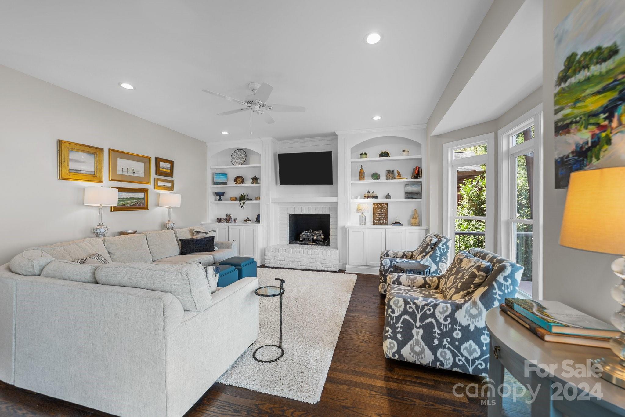 100 Norman Place - Residential