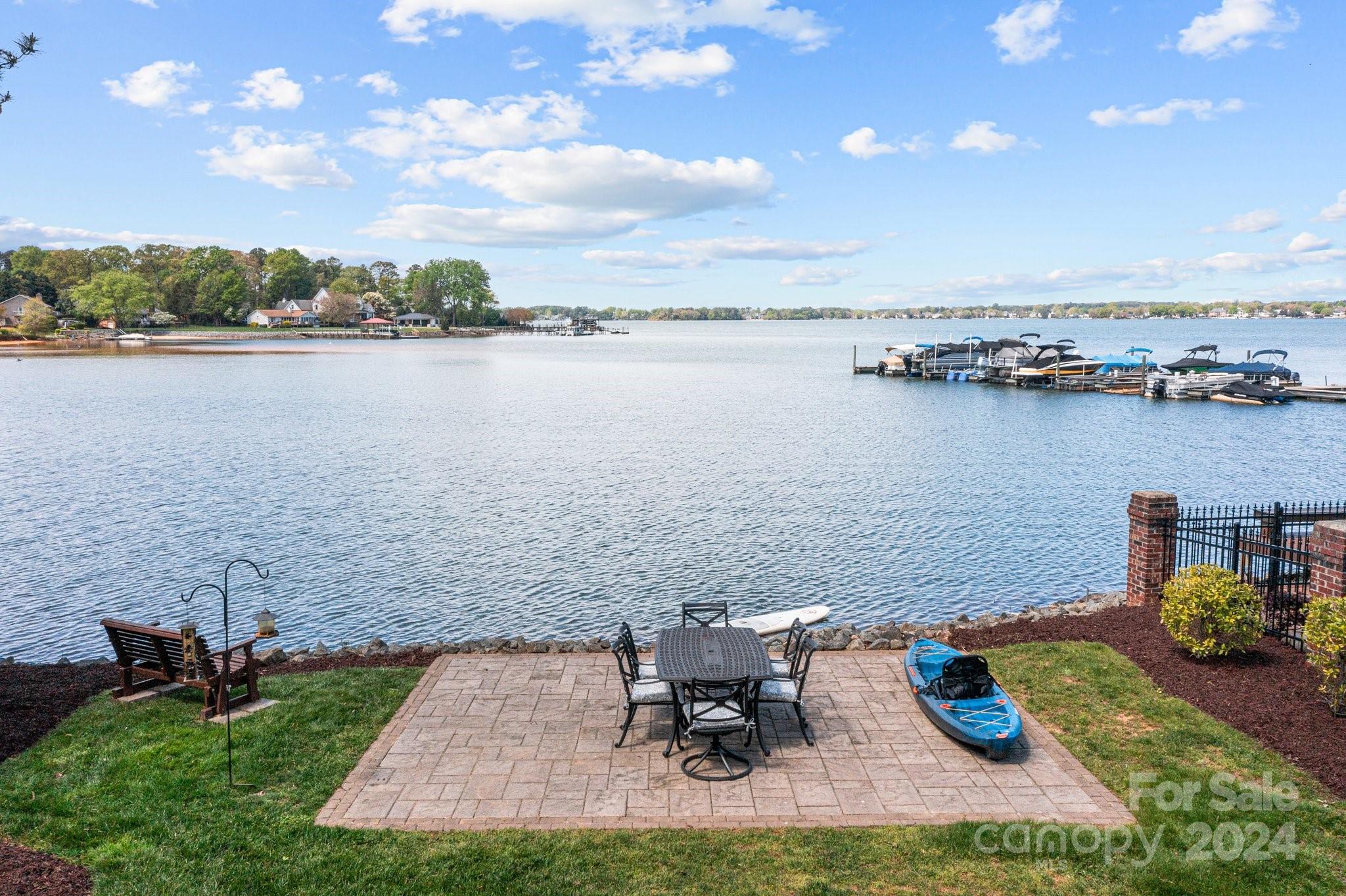 100 Norman Place - Residential