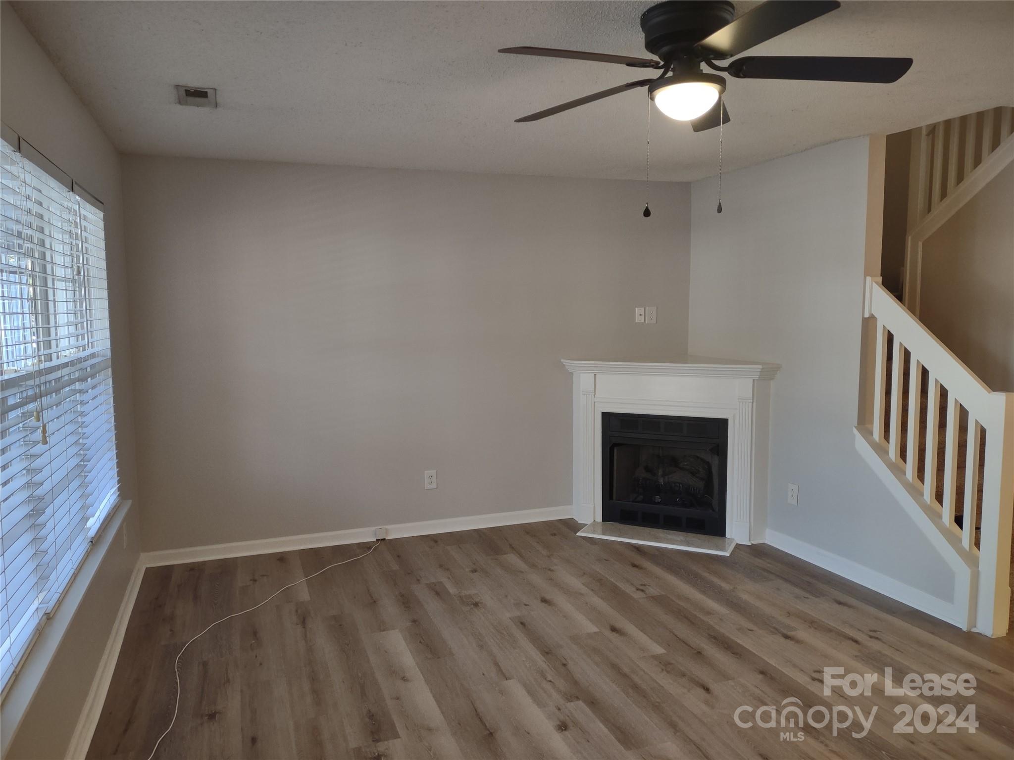 Rozzelles Landing - Residential Lease