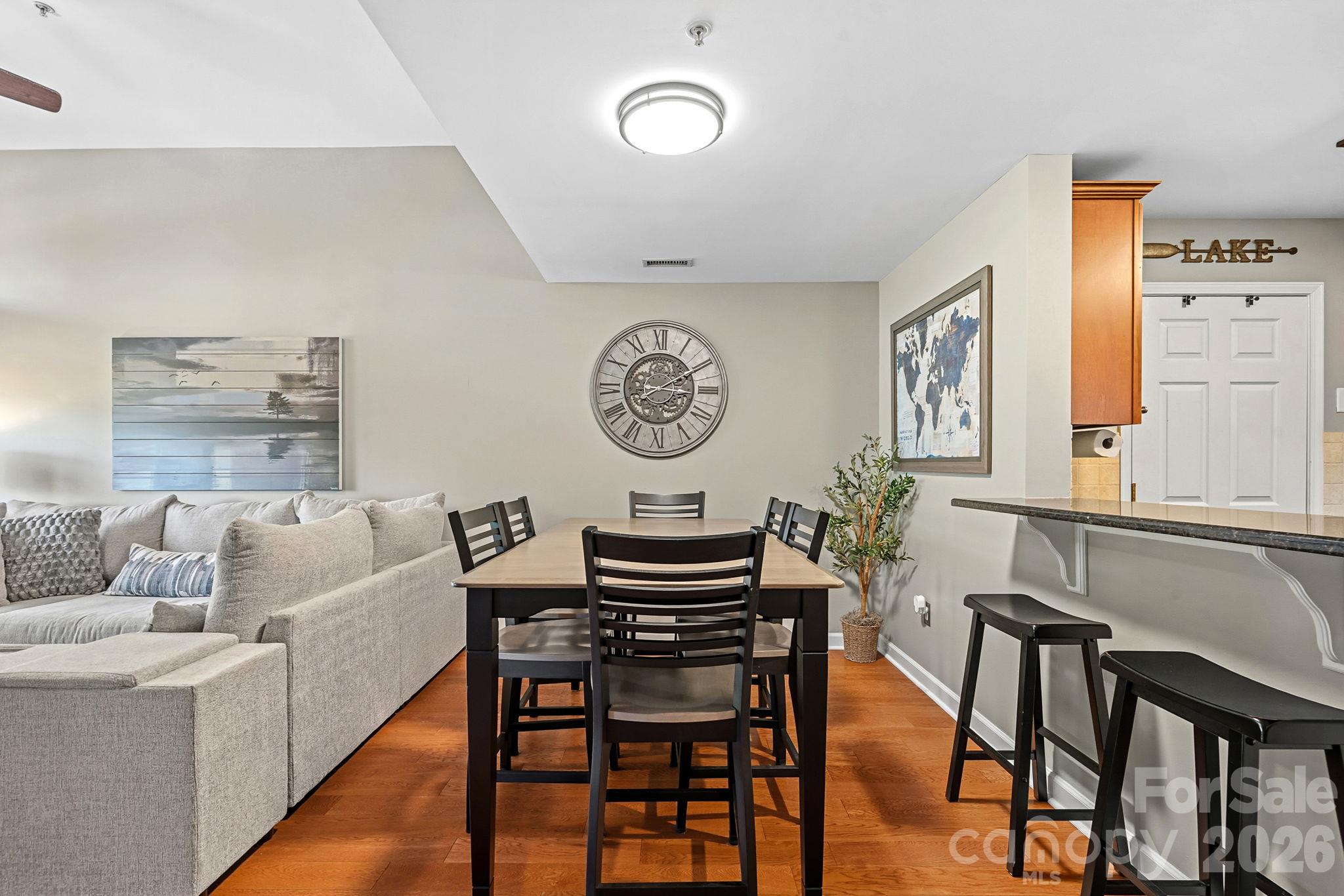 108 Pier 33 Drive 403