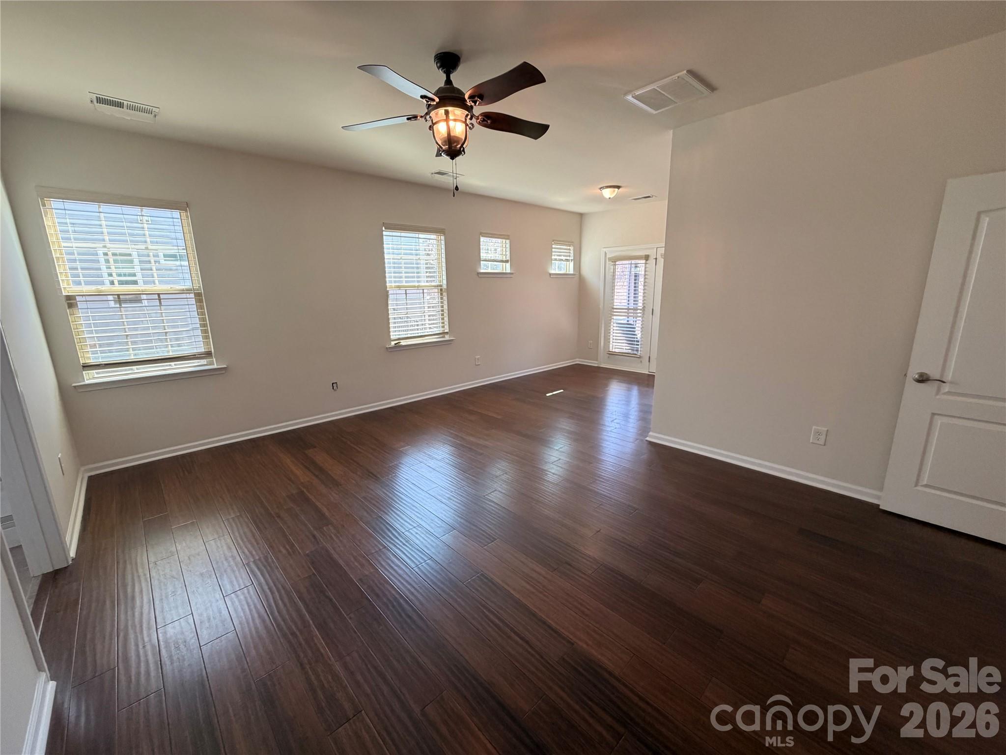 Summerhouse at Paddlers Cove - Residential