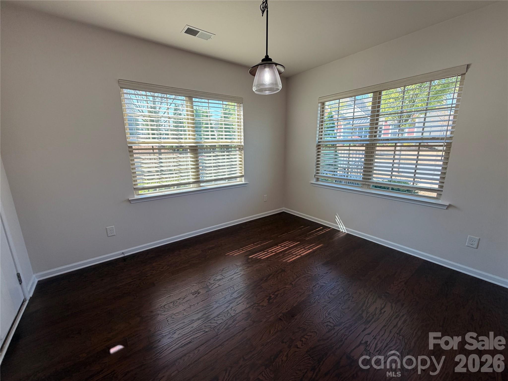 Summerhouse at Paddlers Cove - Residential