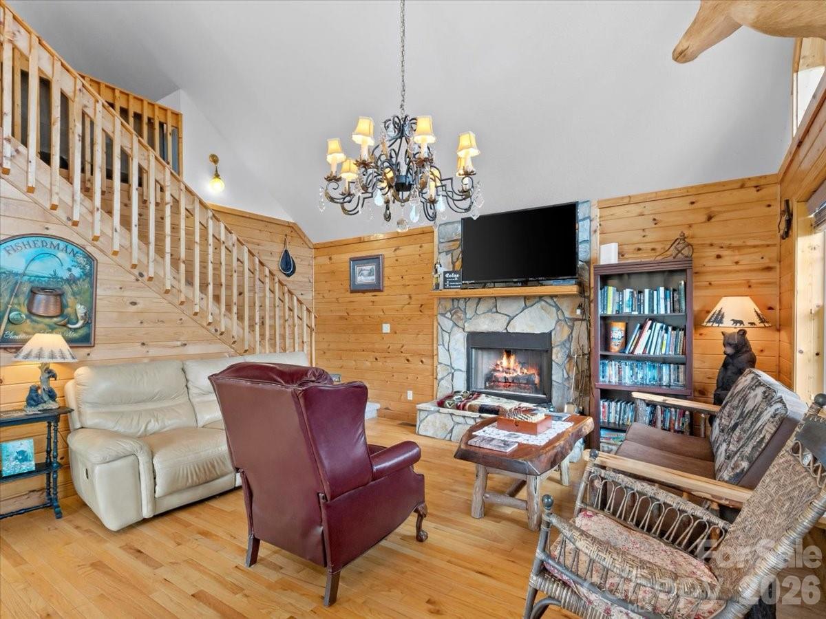 49 Pinnacle Road
