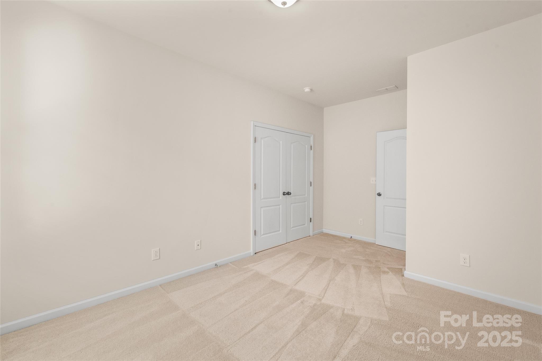 The Conservancy at McLean - Residential Lease