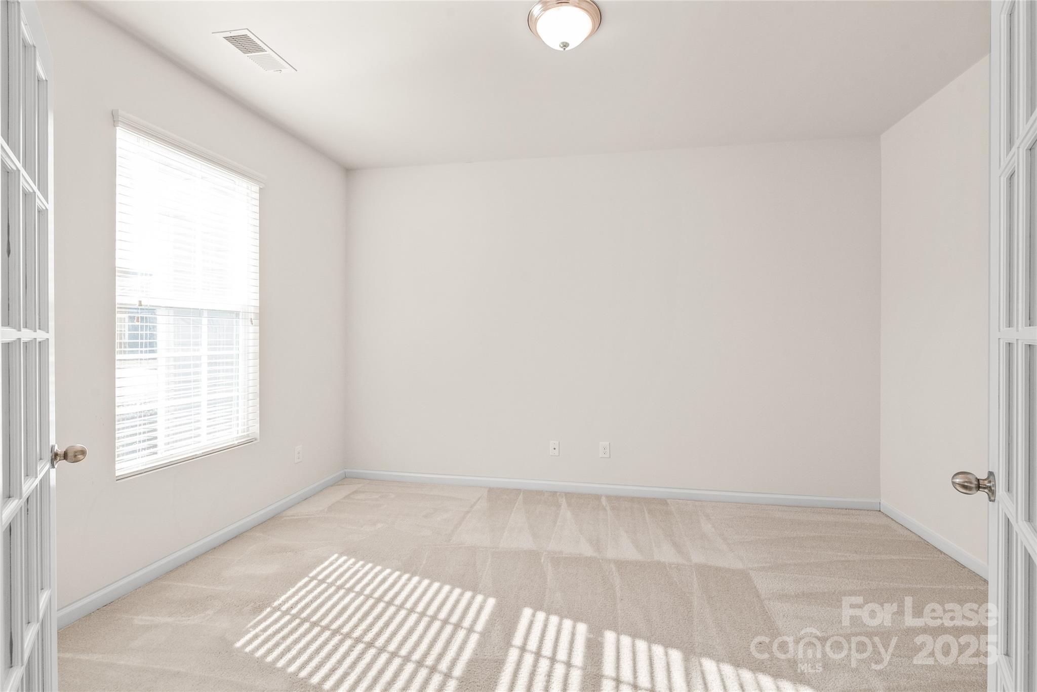 The Conservancy at McLean - Residential Lease