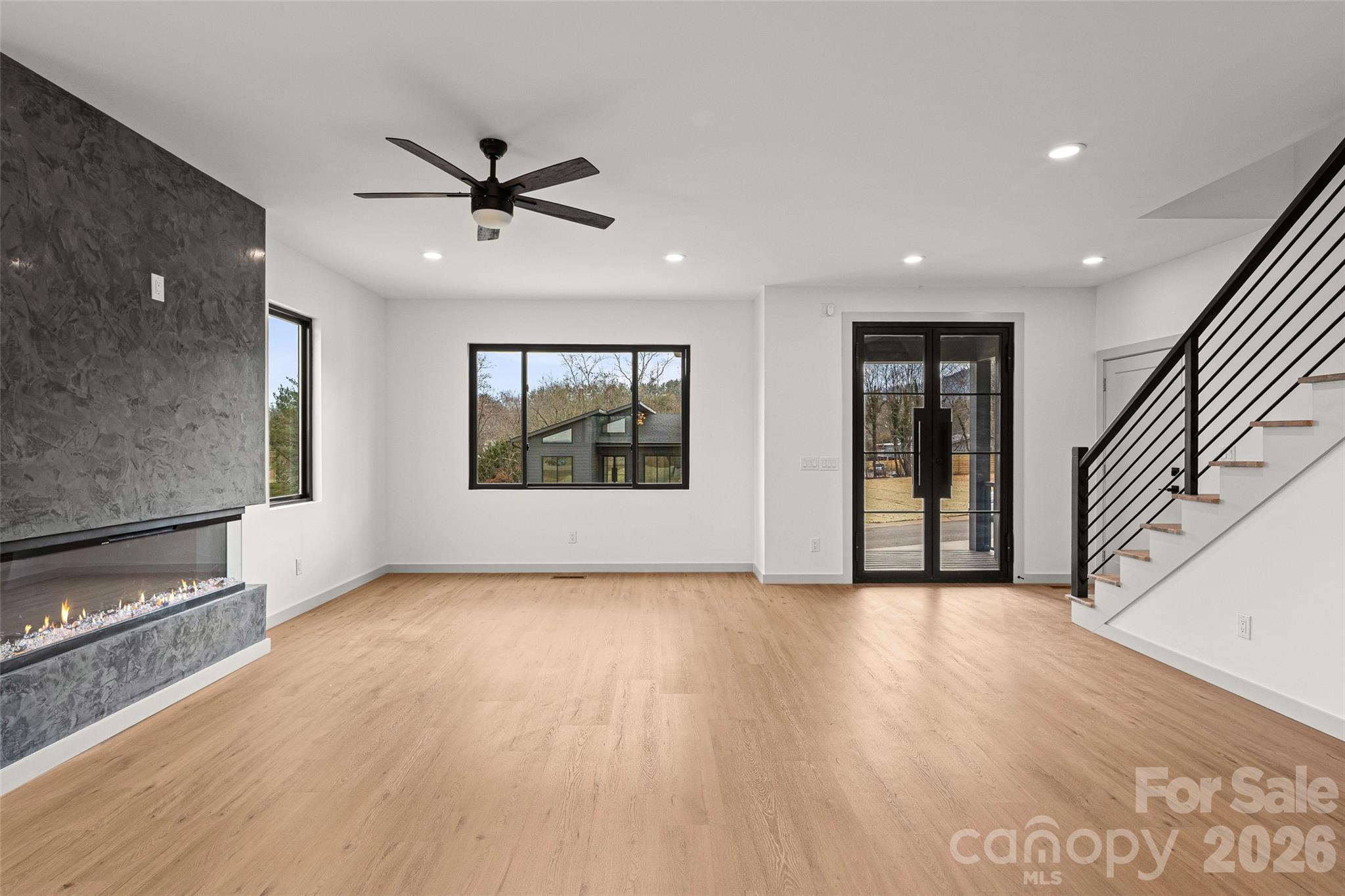 Chambers Trace - Residential