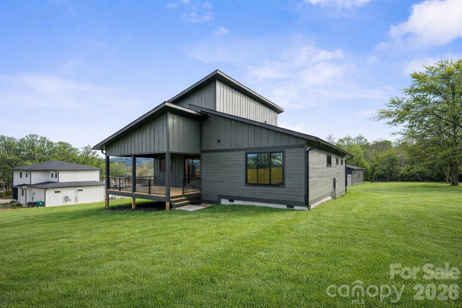 6 Scott Meadows Drive 33