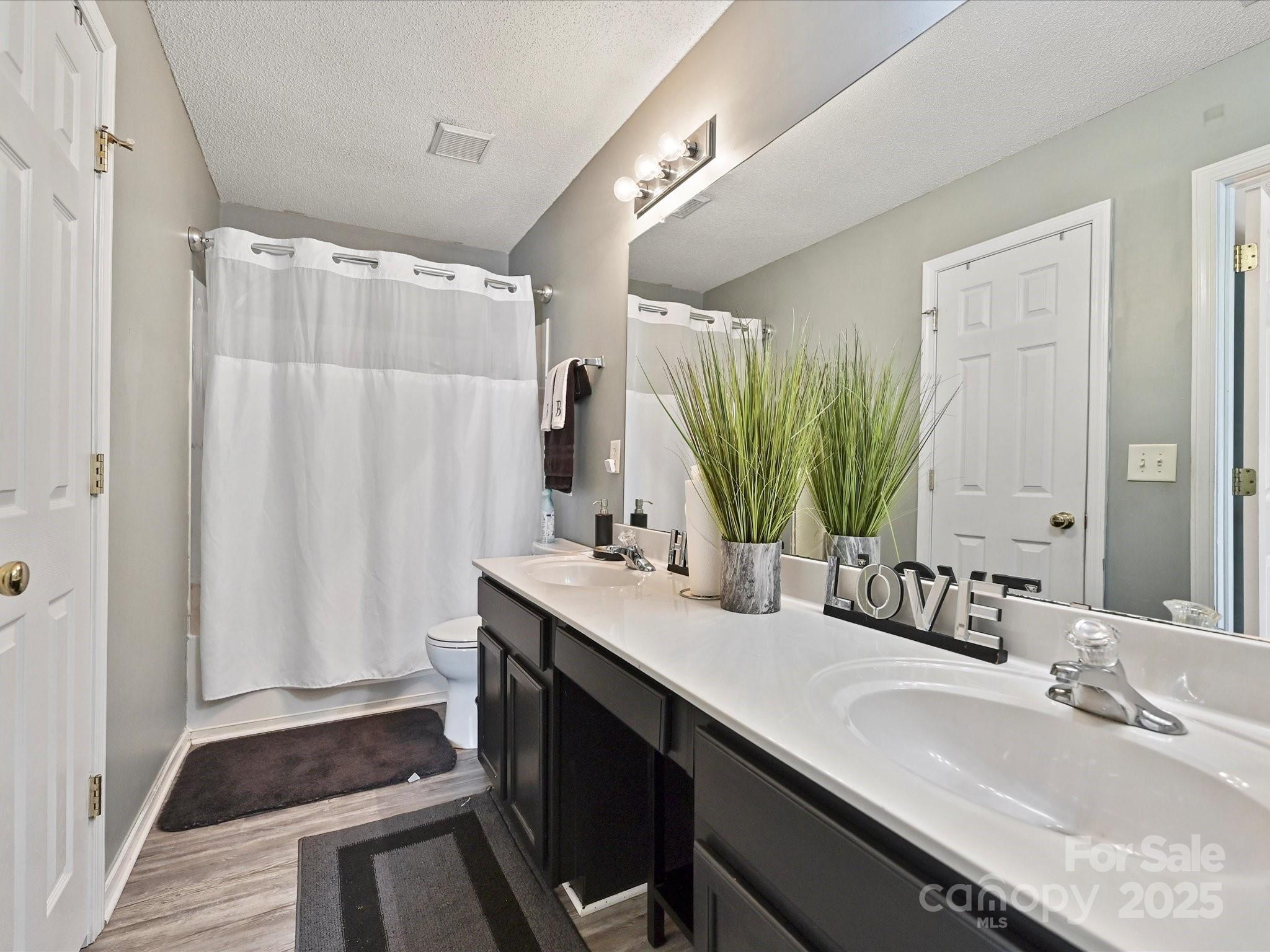 The Townes at Old Stone Crossing - Residential