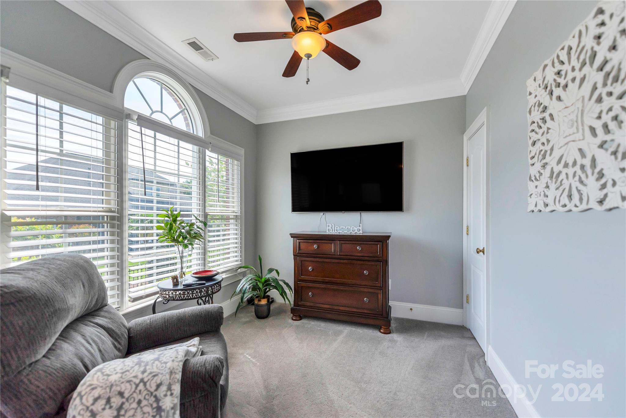 Eagles Walk - Residential