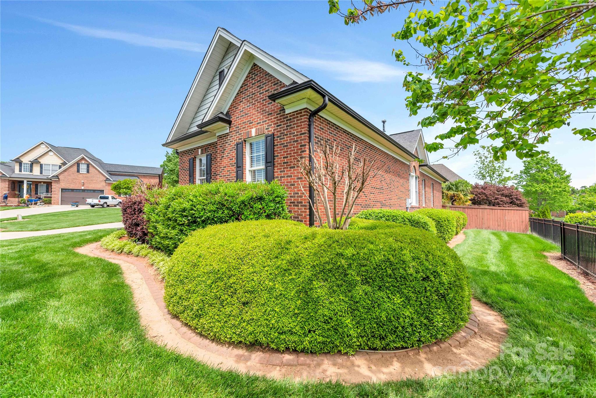 Eagles Walk - Residential