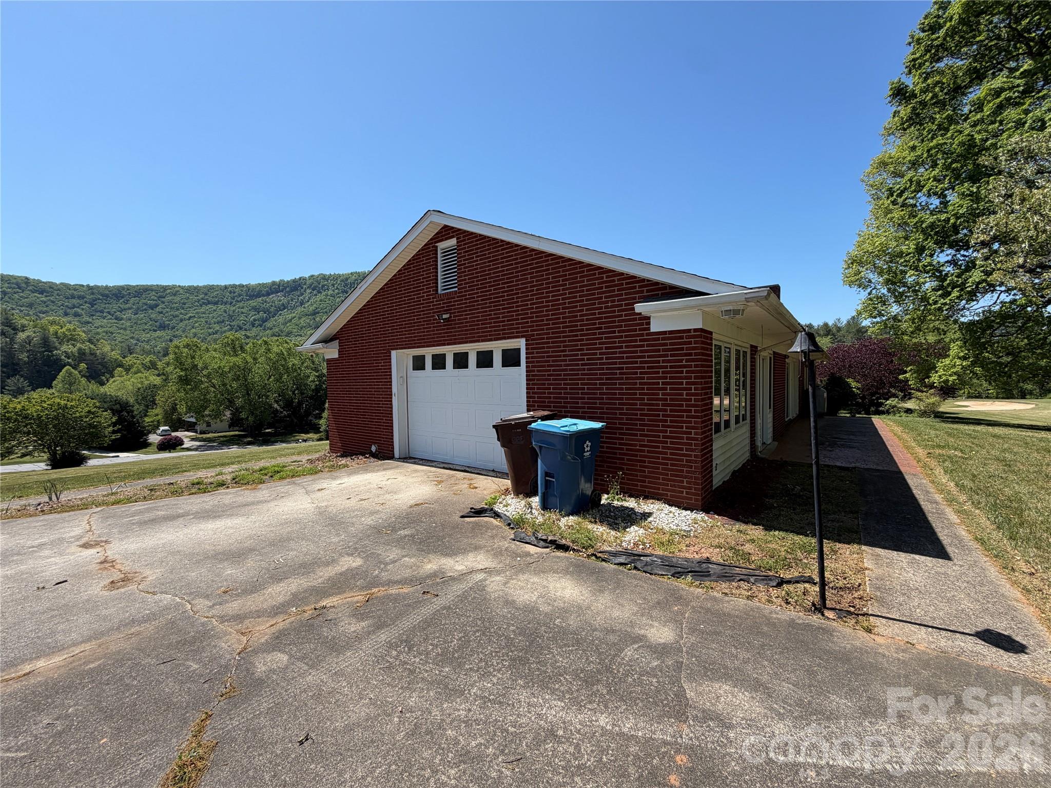2136 Cedar Rock Estates Drive