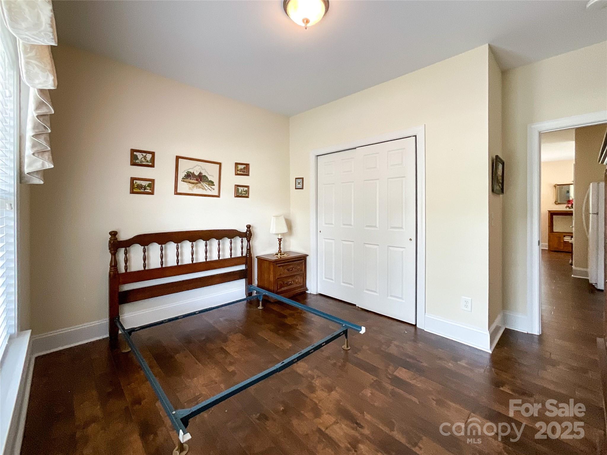 Village of Woodridge - Residential