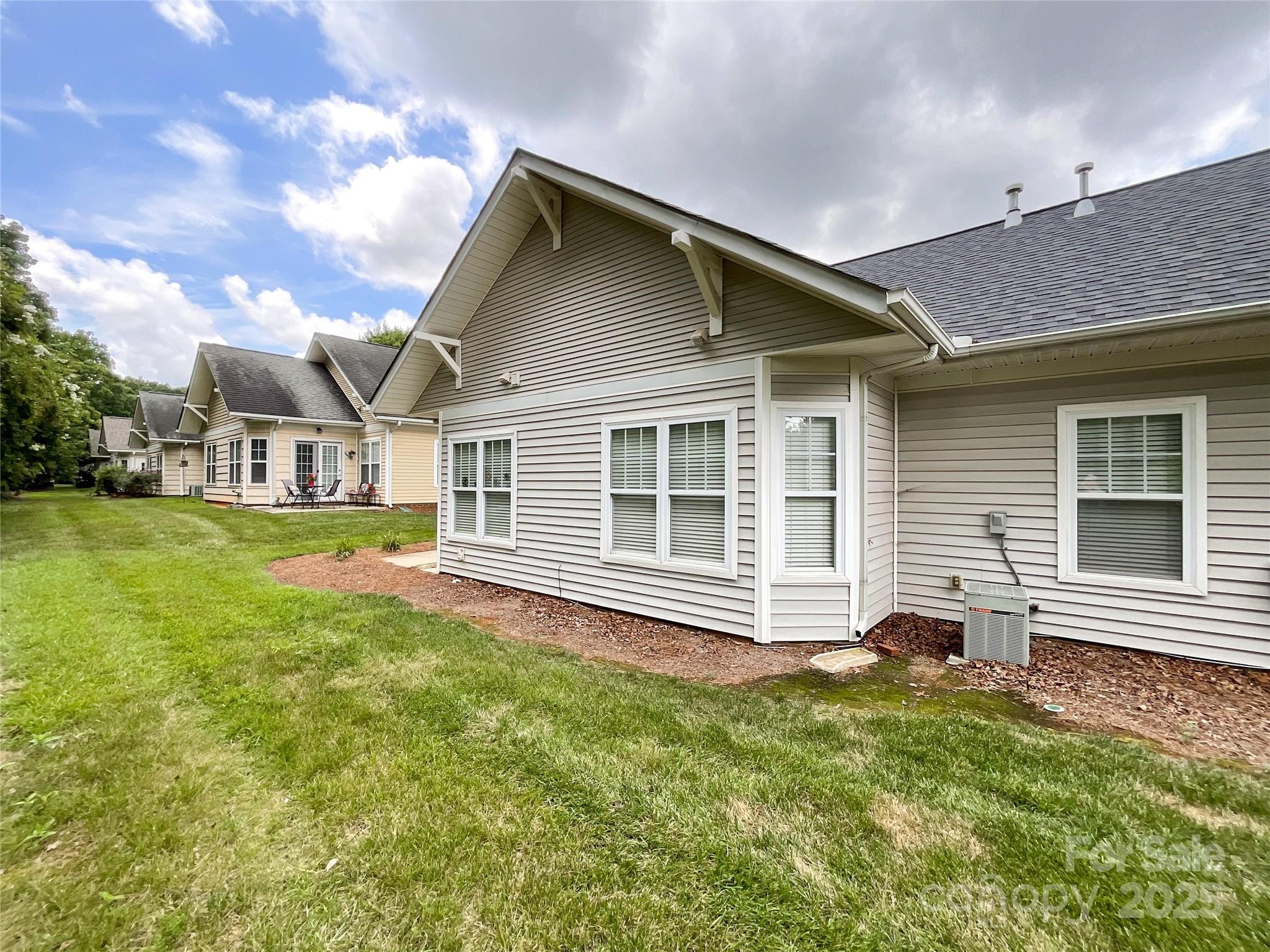 Village of Woodridge - Residential