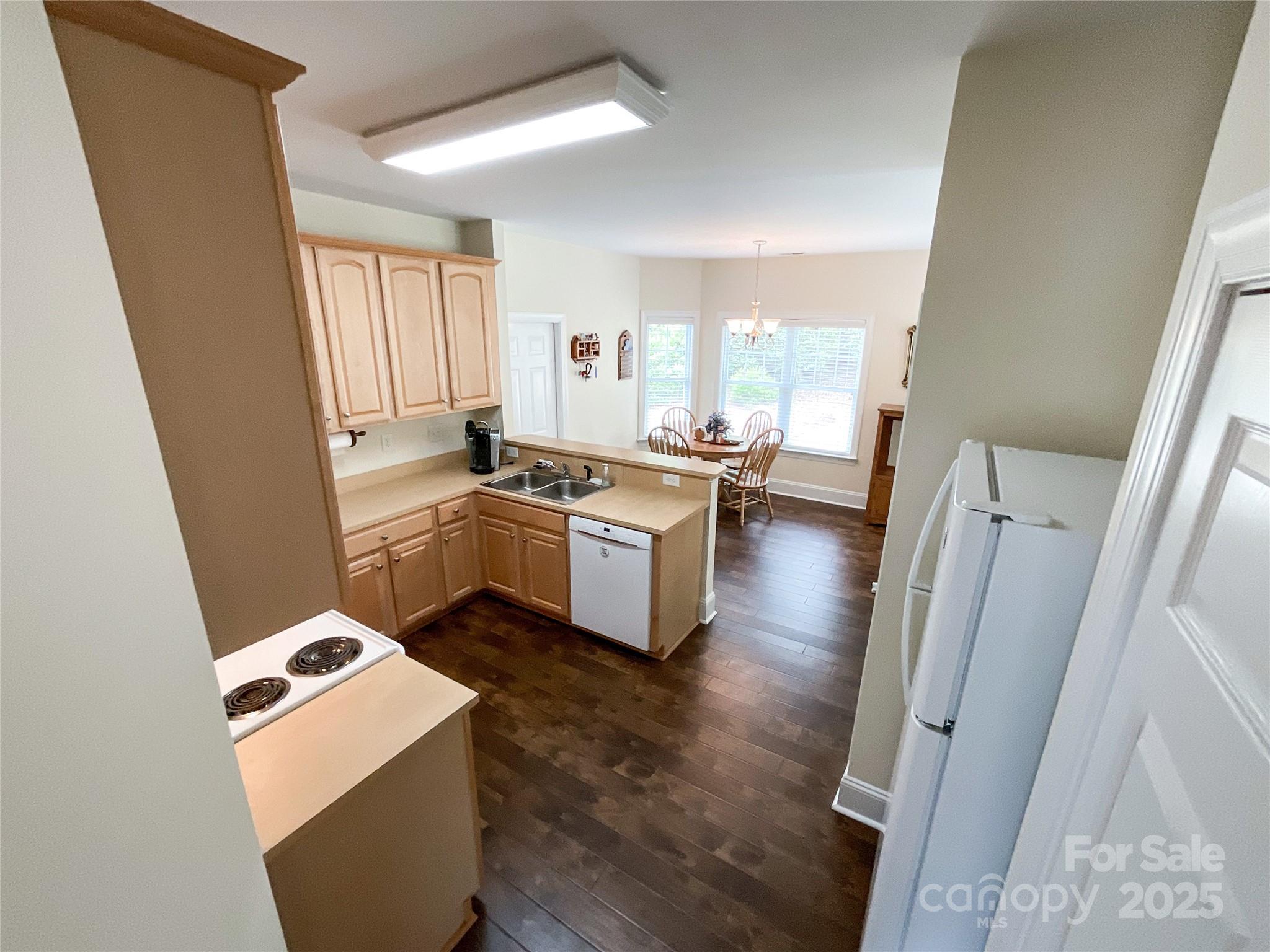 Village of Woodridge - Residential