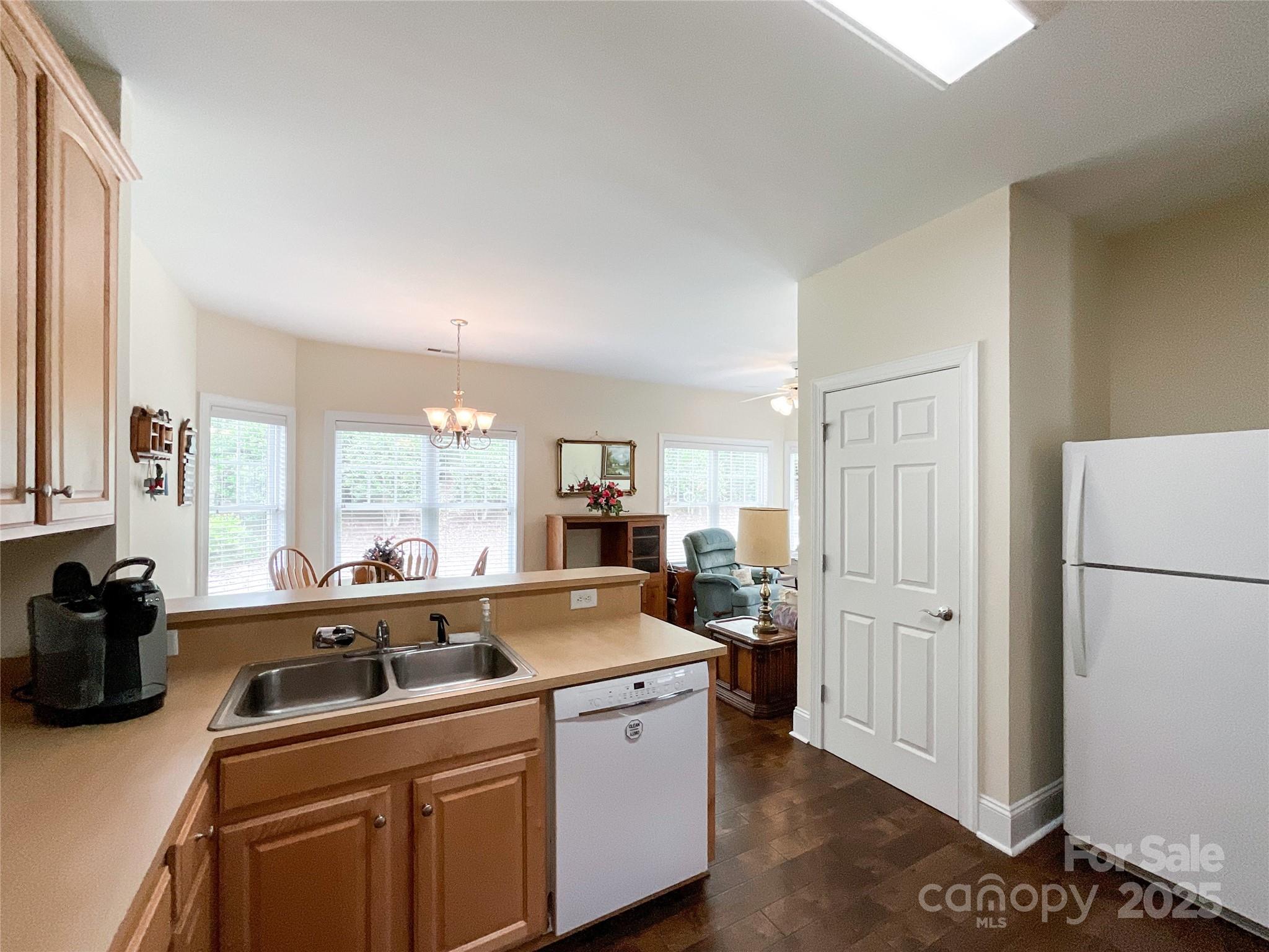 Village of Woodridge - Residential