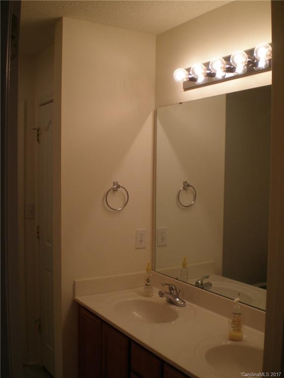 The Clusters - Residential Lease