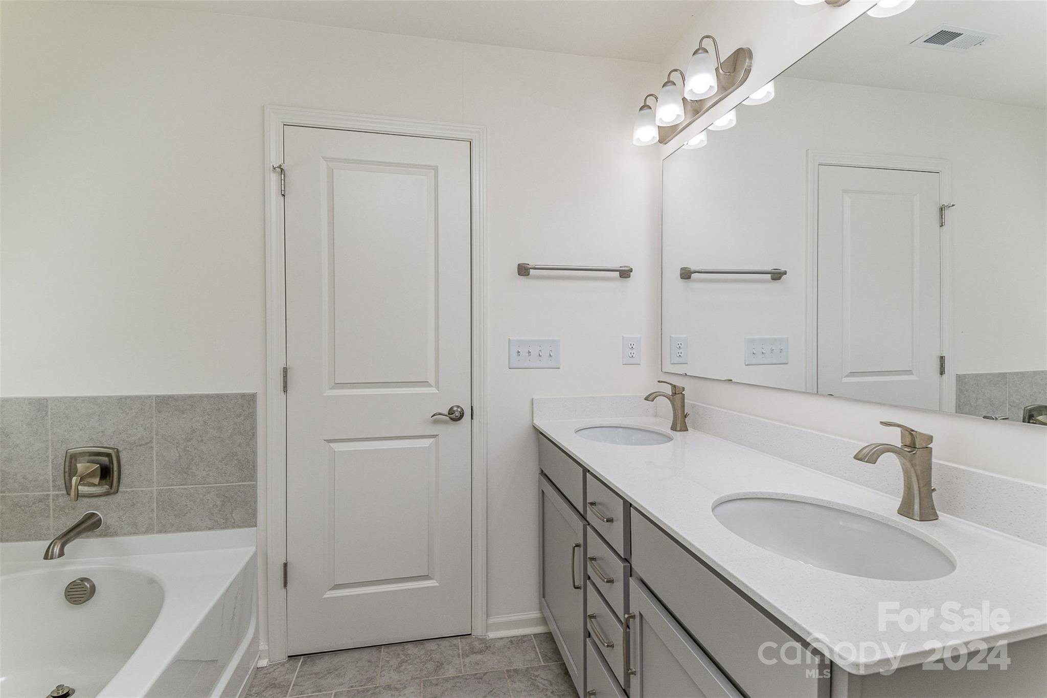 Marthas Ridge - Residential