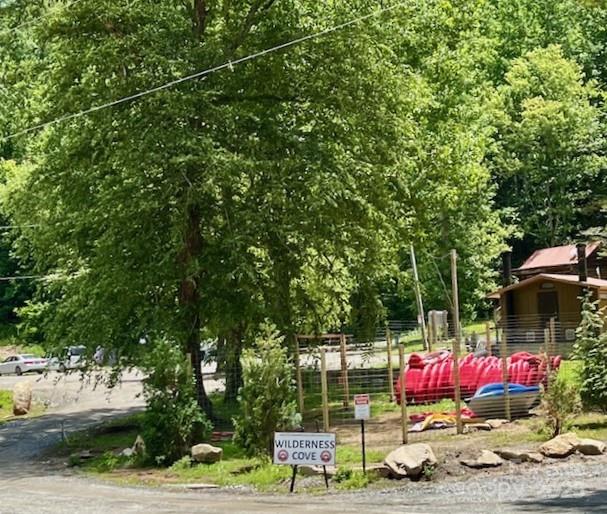 White Water Mountain - Land