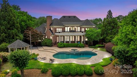 8721 Lake Challis Lane Charlotte NC 28226