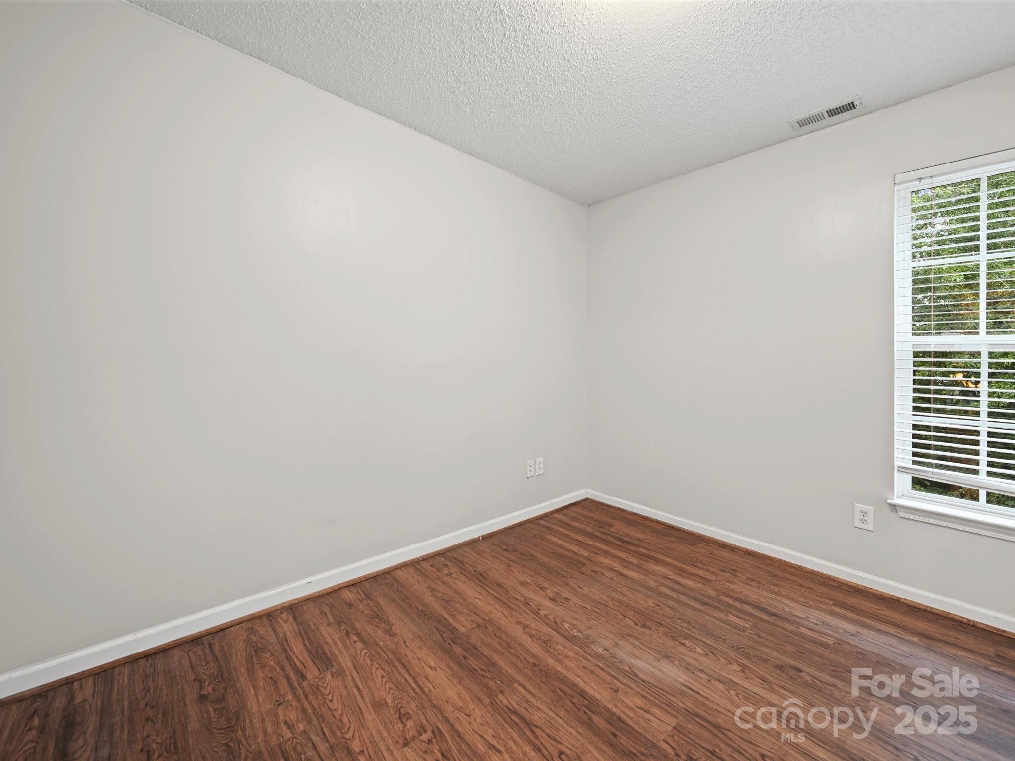 Kiser Woods - Residential