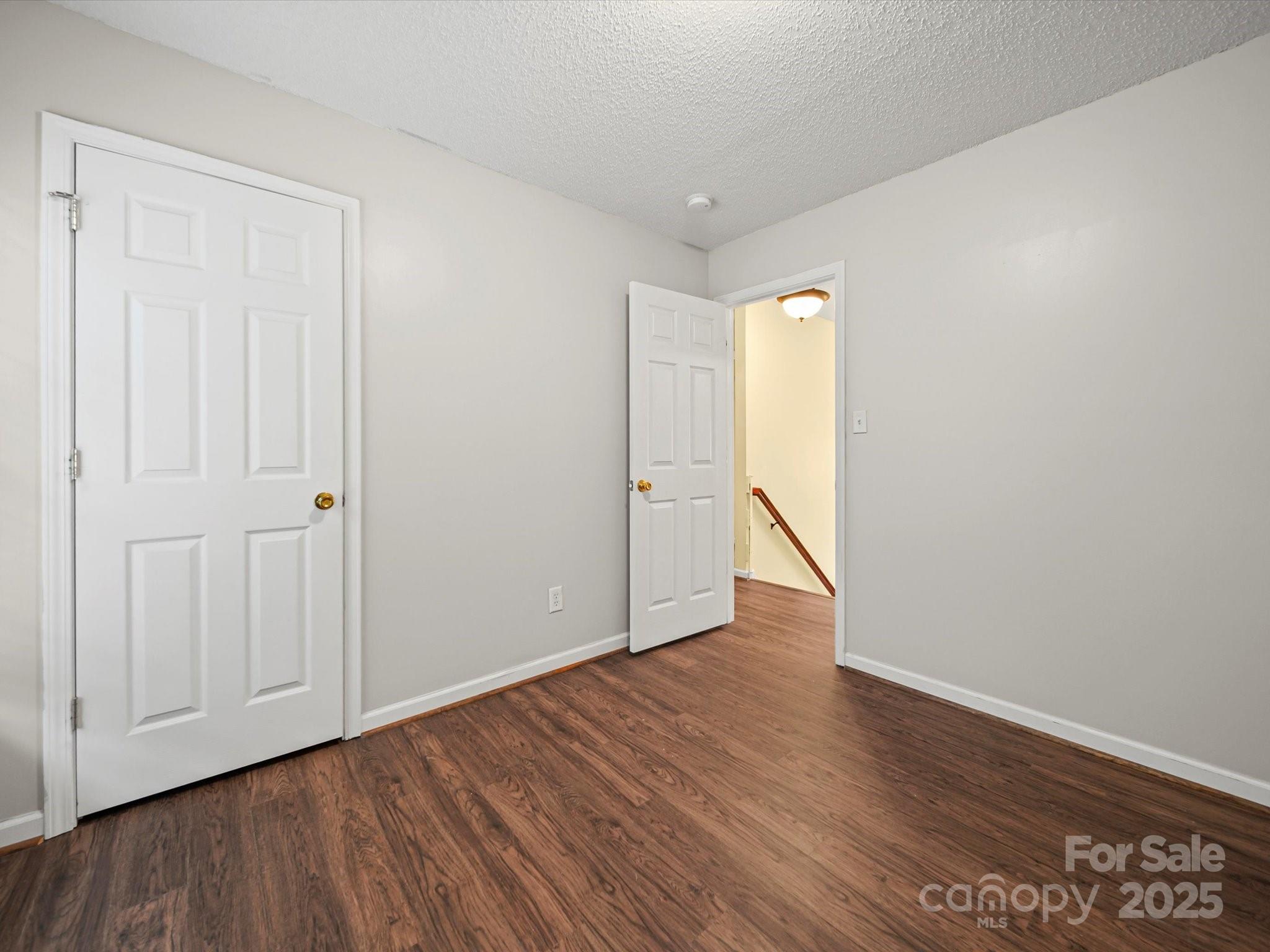 Kiser Woods - Residential