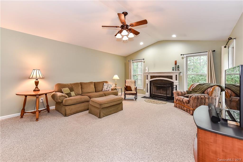 Donaphan Hills - Residential