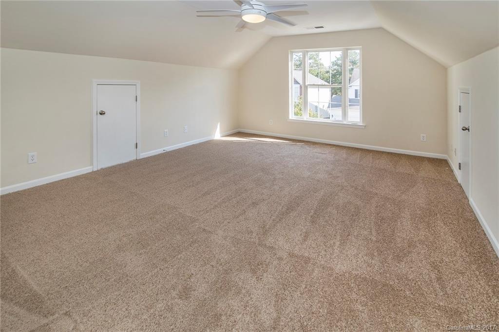 Highland Creek - Residential