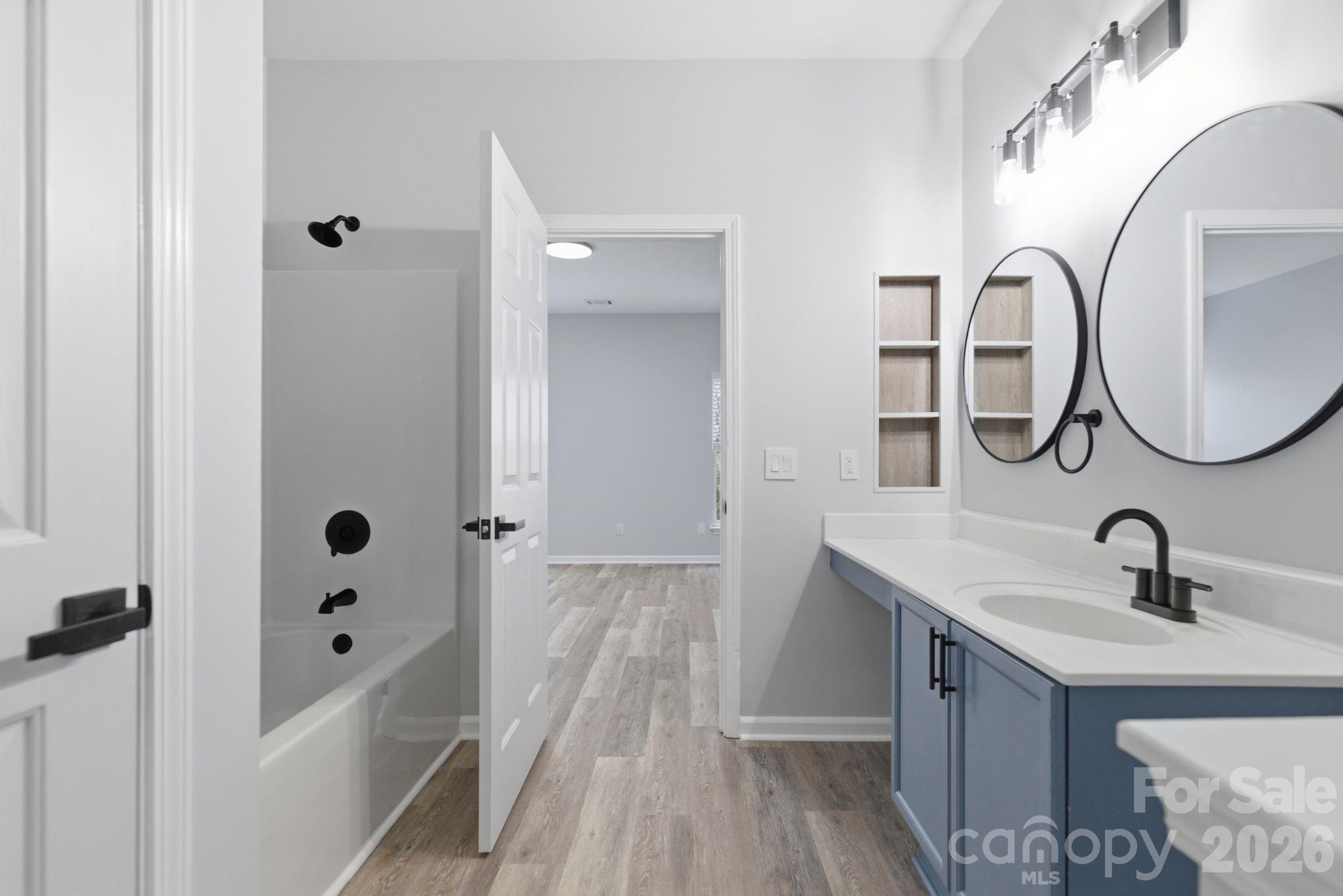 7978 Mariners Pointe Circle