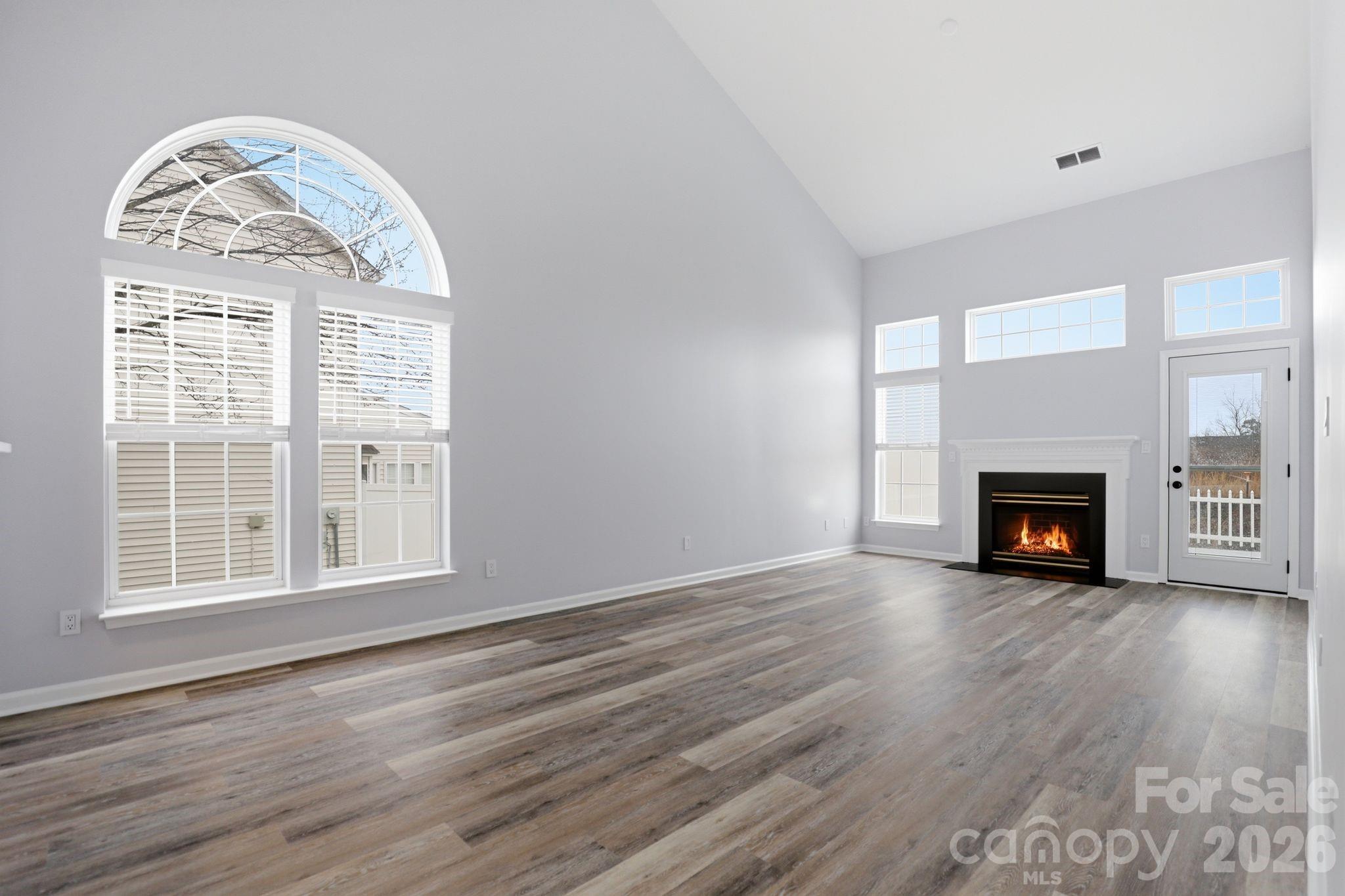 Mariners Pointe at Smithstone - Residential