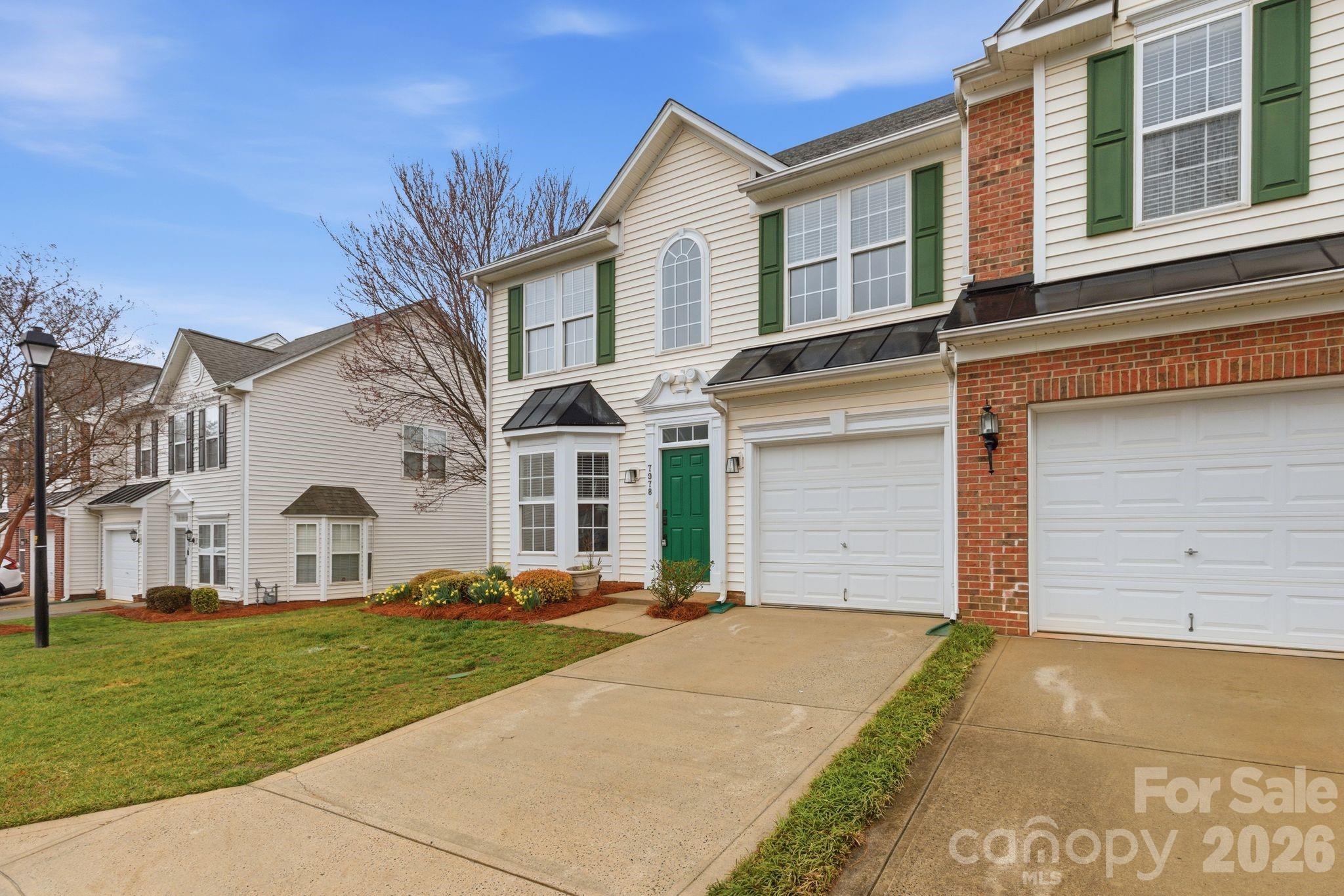 Mariners Pointe at Smithstone - Residential