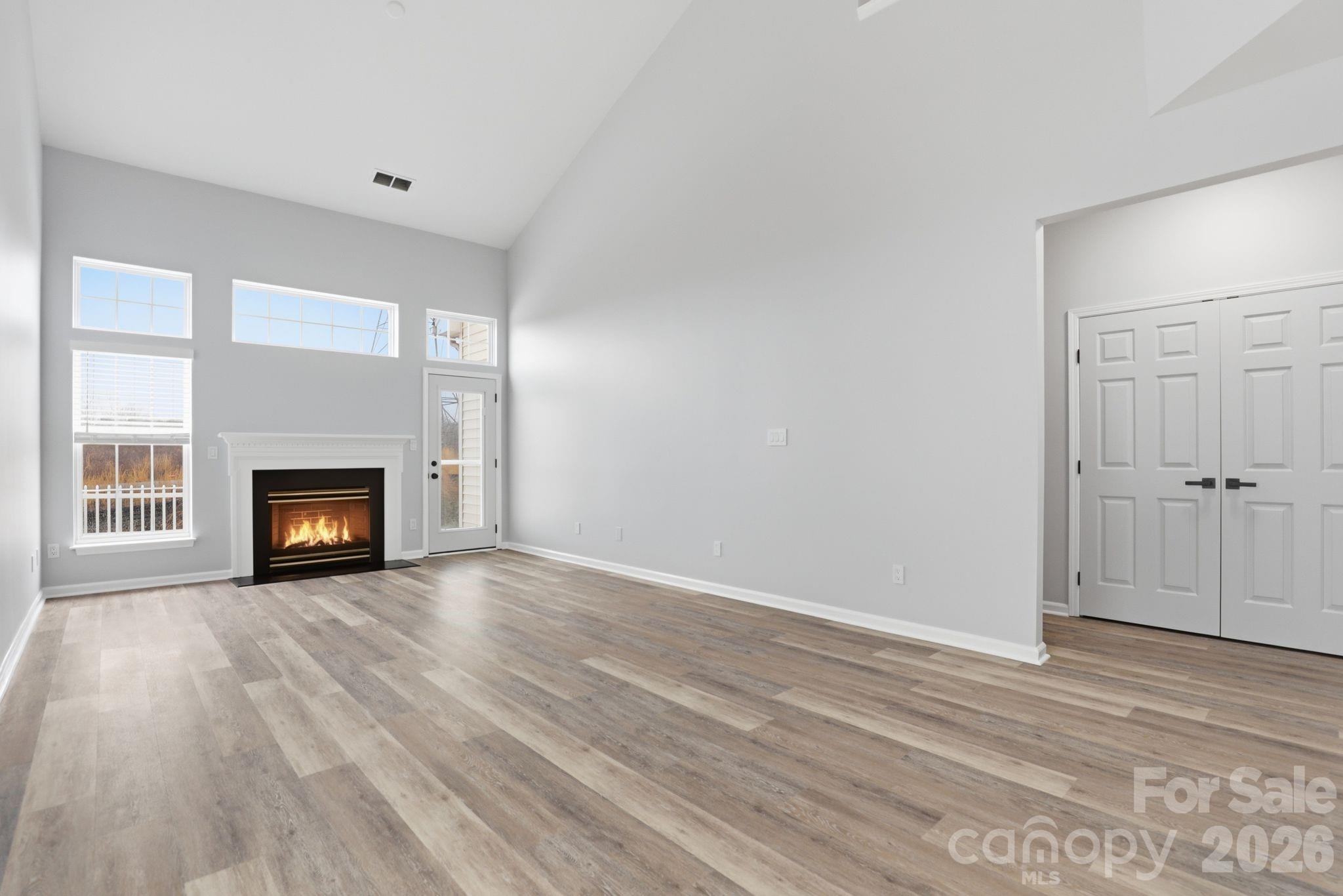 Mariners Pointe at Smithstone - Residential