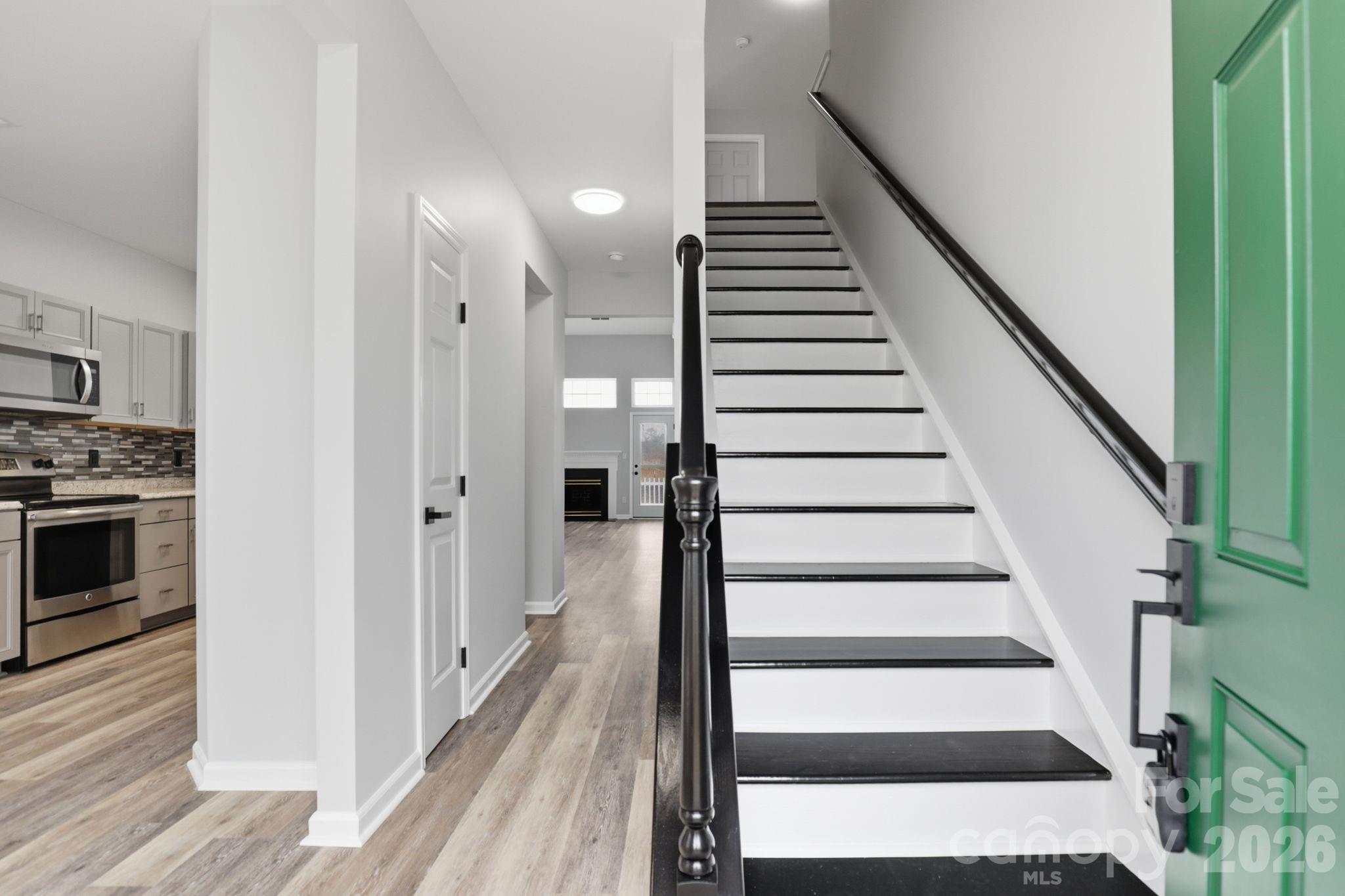 7978 Mariners Pointe Circle