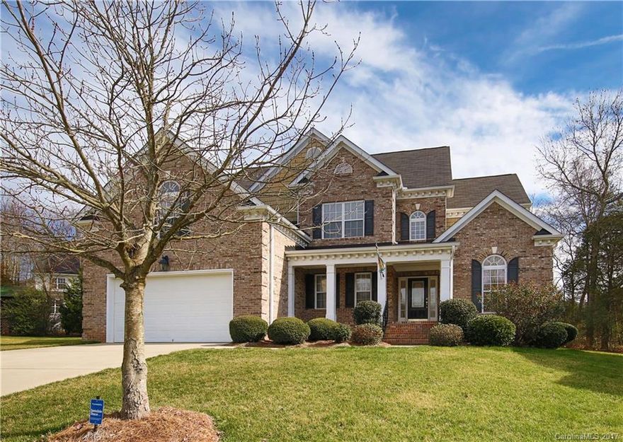 New Granite Just Installed.  This beautiful home offers 5 spacious bedrooms, 4 full baths, a bonus room, formal living and dining with a two story foyer. Located on a quiet wooded cul-de-sac lot,  this home has room for everyone!! It features an open floor plan perfect for entertaining, wood floors, new paint, storage area in the garage and attic, dual staircases,  HUGE master suite and a large bonus room above the garage. Great Neighborhood, Fort Mill Schools and more!! Dont miss out!