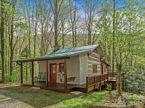 82 Honeymoon Lane Maggie Valley NC 28751