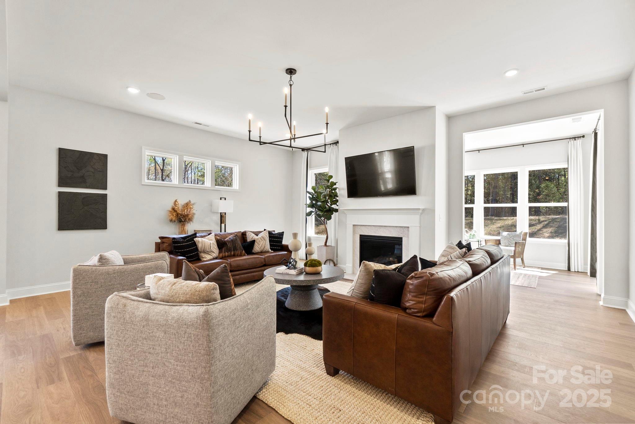 The Estates at Sugar Creek - Residential