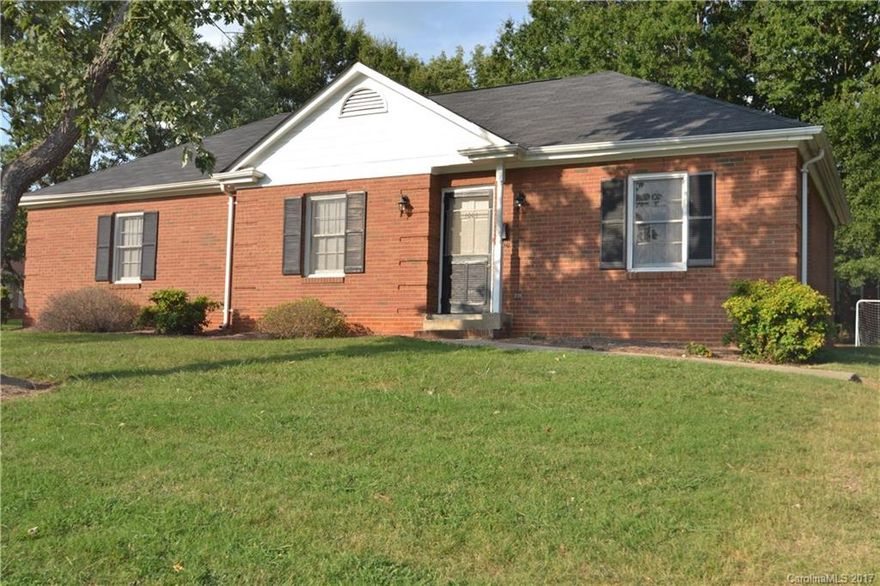 Recently renovated 2 bd, 1.5 bath duplex in Park Rd area. Walking distance to the Park Road Shopping Center. Freshly painted throughout,  brand new laminate plank floors throughout. New bathroom w/tile floors, shower surround, modern vanity, new fixtures. Huge kitchen with stove, frig, new dishwasher, and microwave. Master suite with 1/2 bath, walk in closet. Additional storage in laundry room, hall walk in closet, as well as storage building in backyard. Lawn care is included. Hurry
