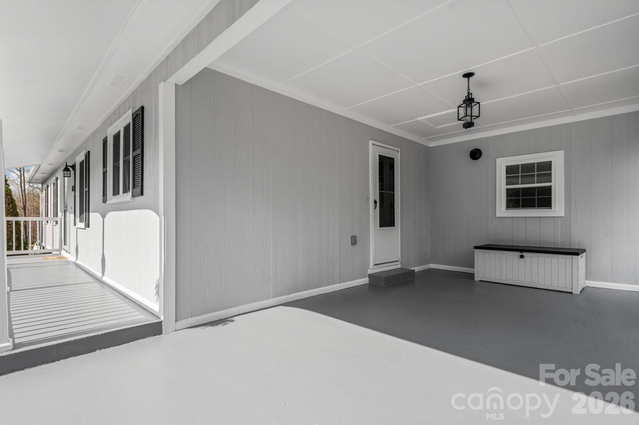 1528 Miller Hill Road