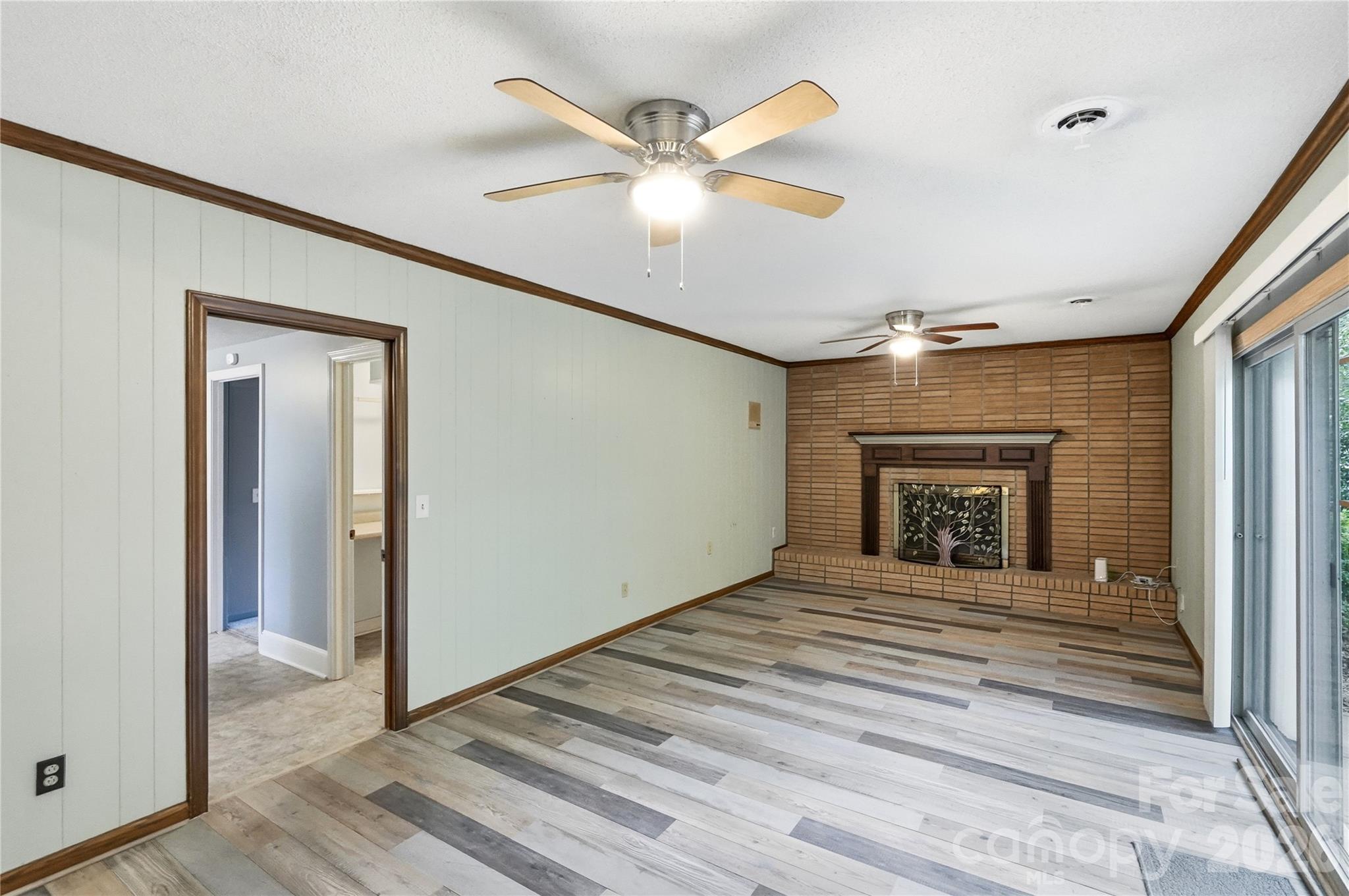 4819 Carousel Drive